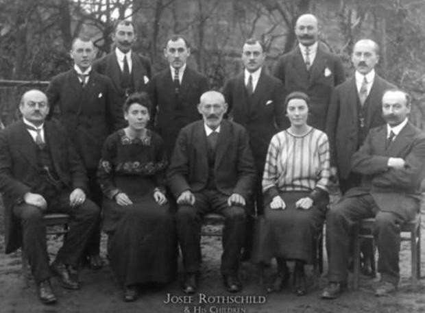 Rothschild là ai