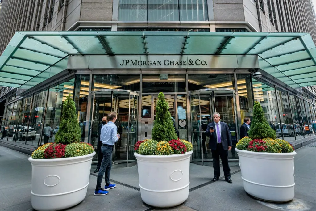 JPMorgan Chase's headquarters is located at 383 Madison Avenue in Manhattan, New York.